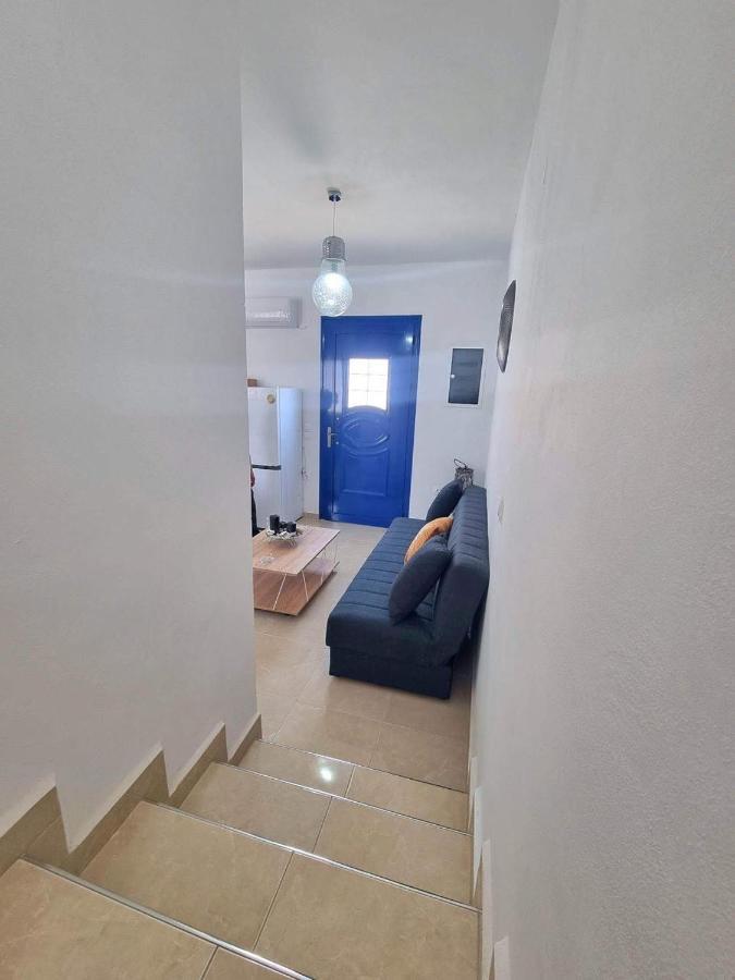 Dionysia Apartments Livadia  Exteriör bild
